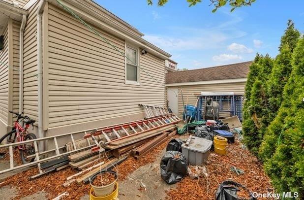 85-38 Homelawn Street Property Photo 20