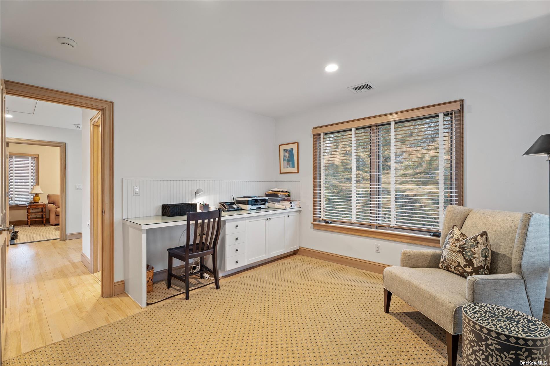 13 Quogo Neck Lane Property Photo 10