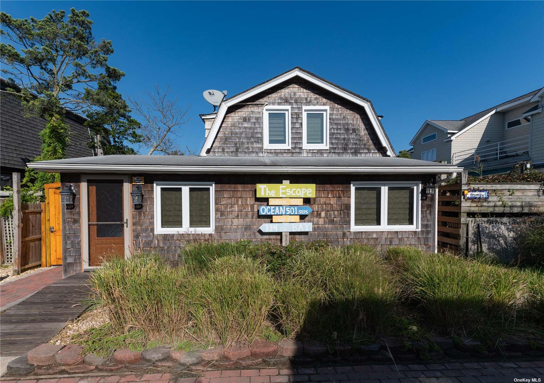 289 Cottage Walk Property Photo 1