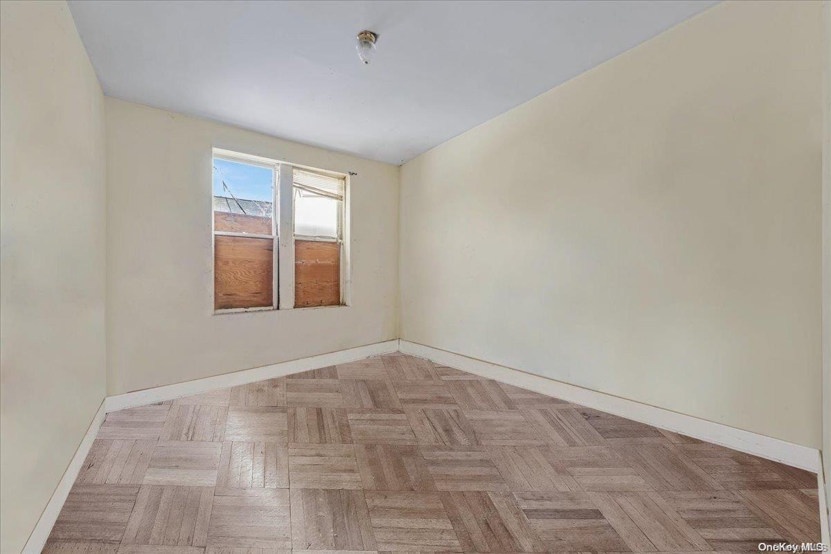 994 Rutland Road Property Photo 5