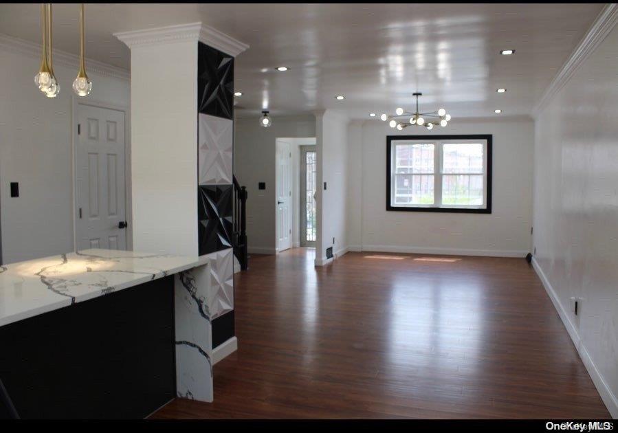 184-15 Henderson Avenue Property Photo 2