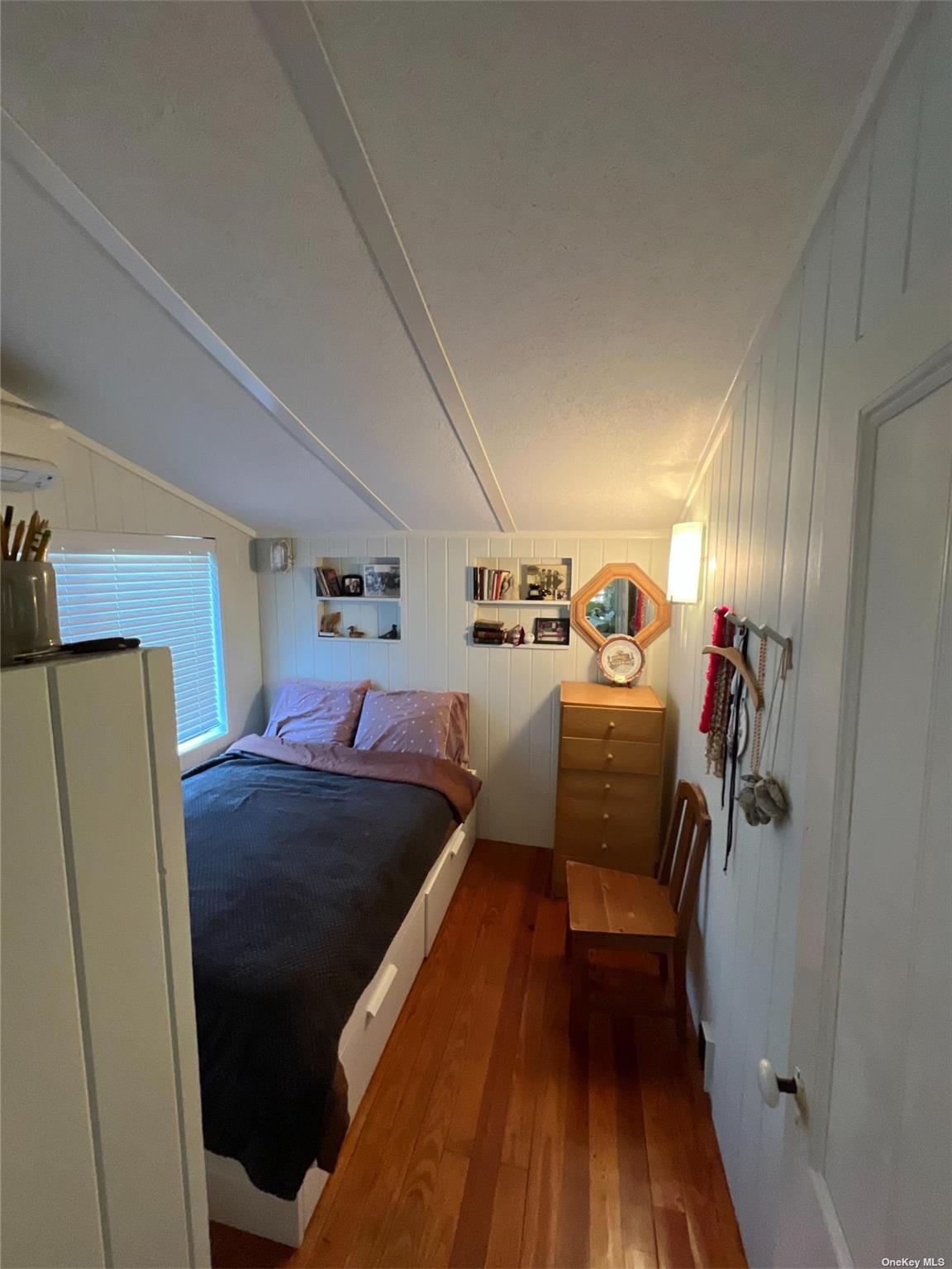 731 Ocean Breeze Walk Property Photo 9