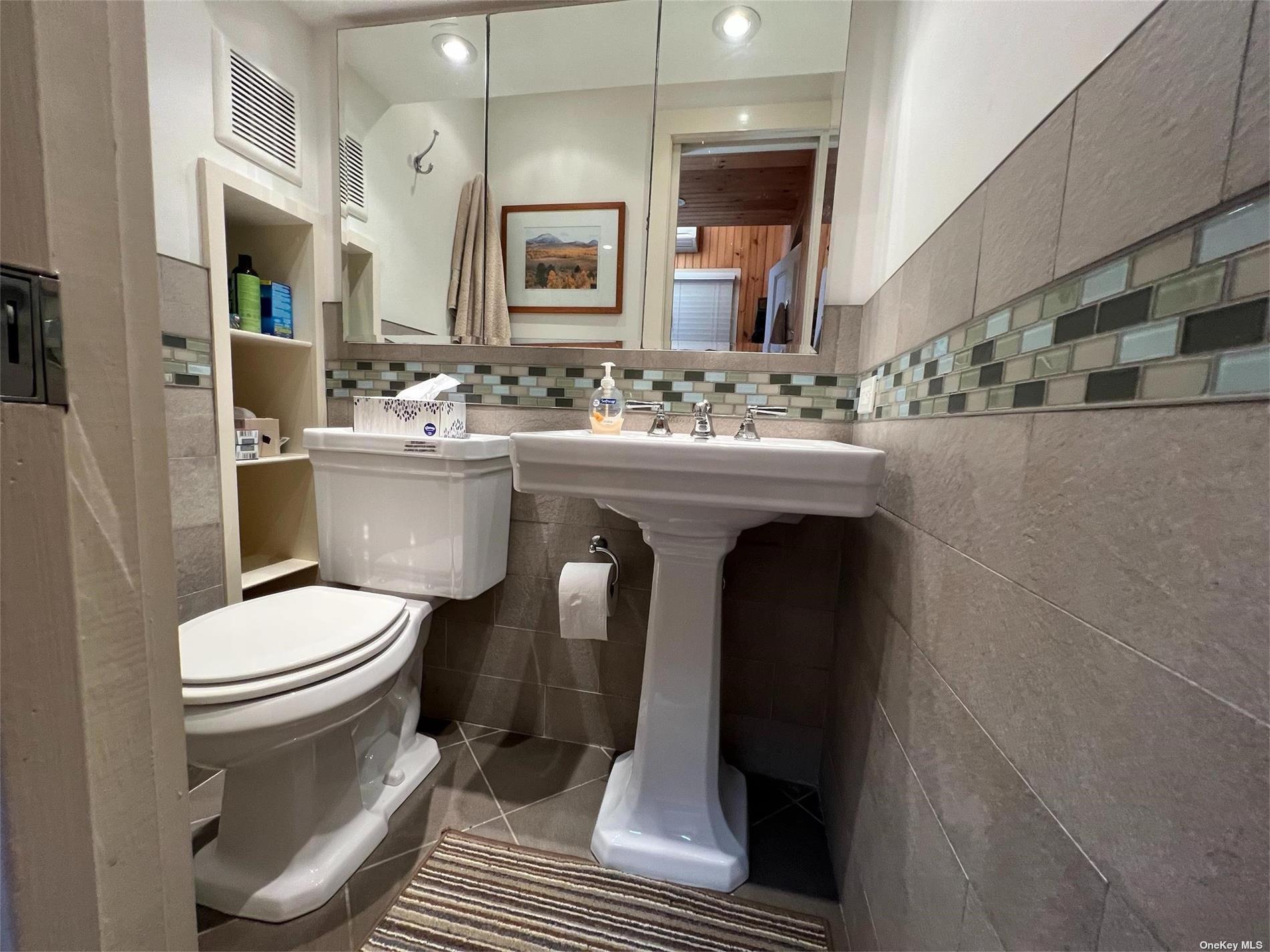 731 Ocean Breeze Walk Property Photo 11