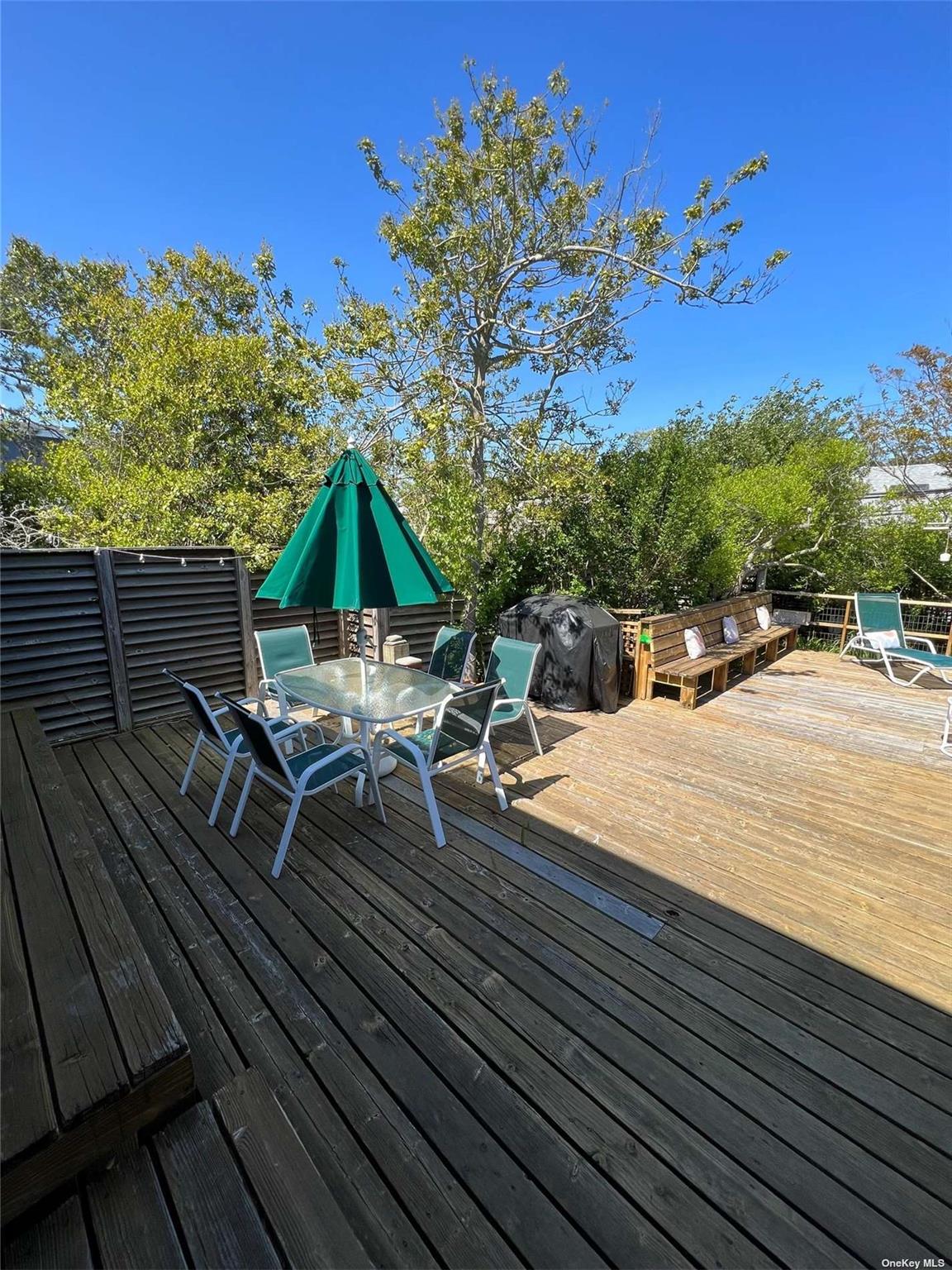 731 Ocean Breeze Walk Property Photo 18