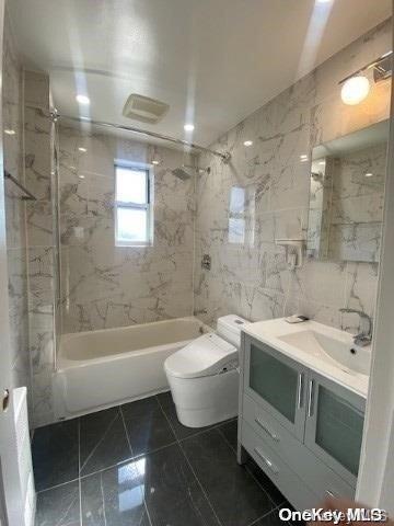 48-42 58th Lane Property Photo 7