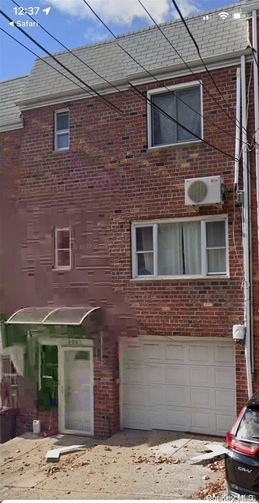 48-42 58th Lane Property Photo 16