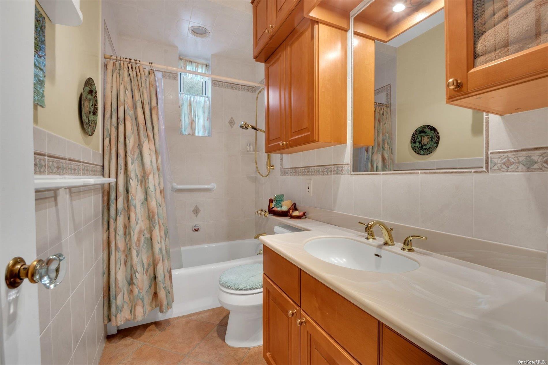 34-36 80th Street 22 Property Photo 9