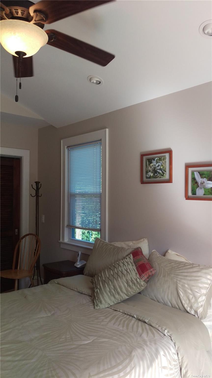 352 Surf Road Property Photo 12