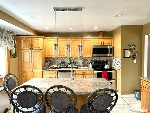 746 Vivian Ct 1 Property Photo 12