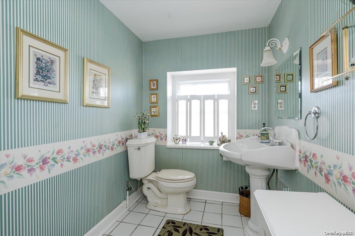 45 East Loop Road Property Photo 19