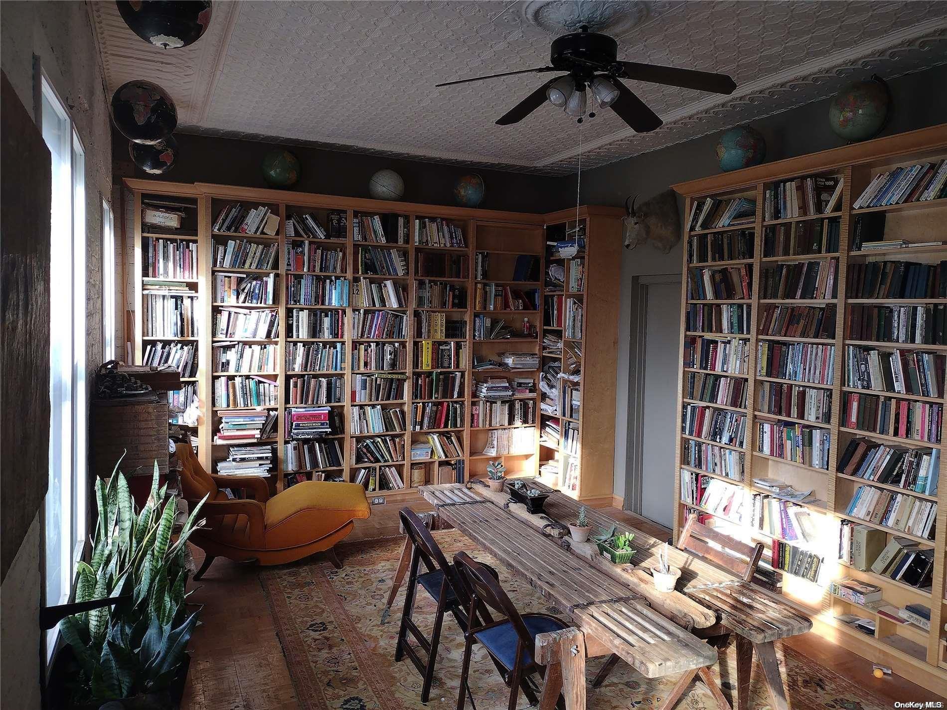 71 Montrose Avenue Property Photo 23