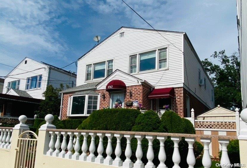 97-47 94 Th Street Property Photo 1