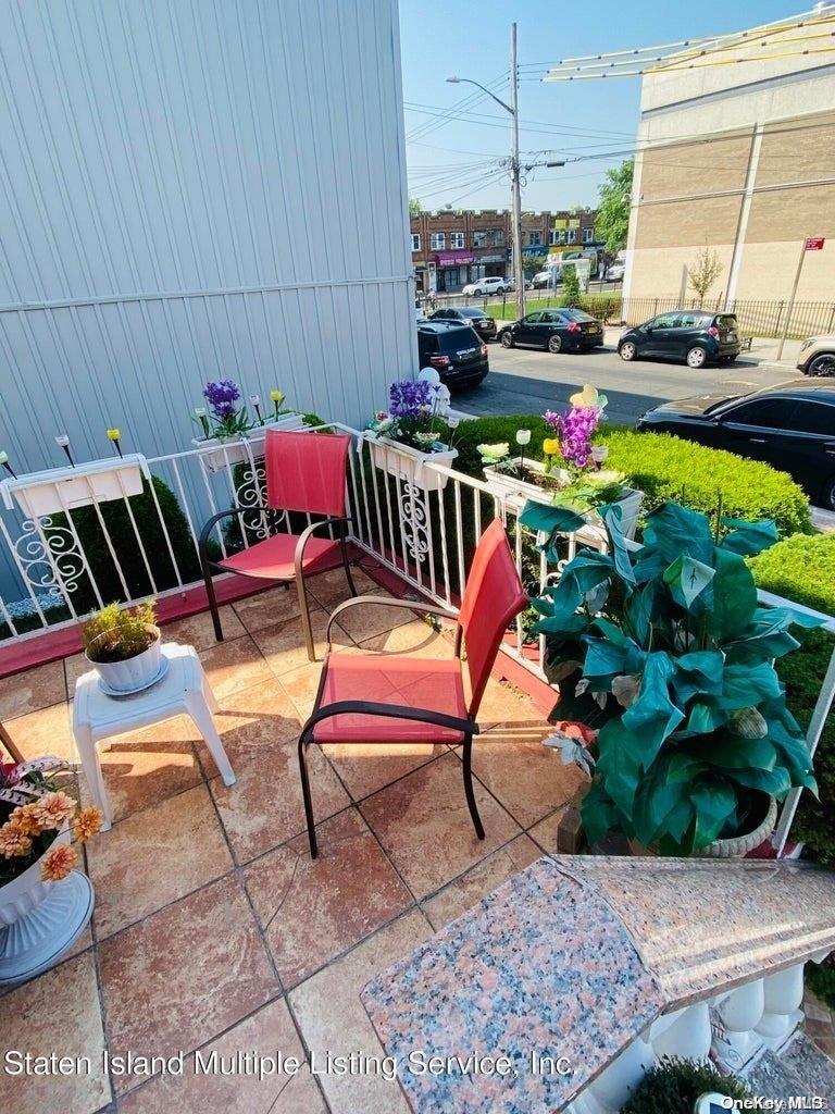 97-47 94 Th Street Property Photo 6