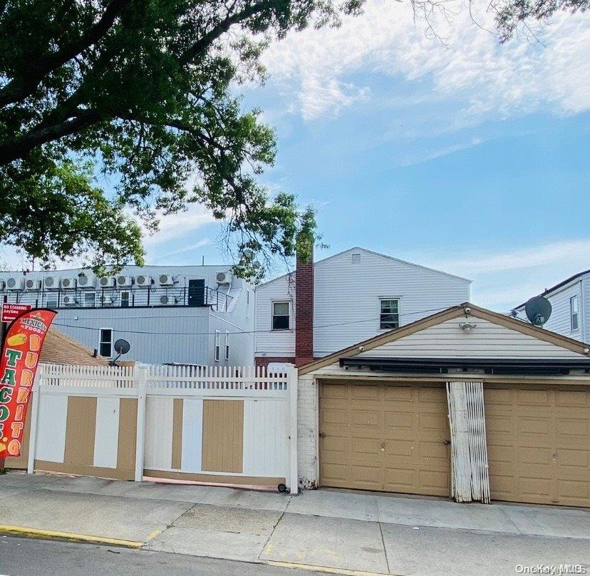 97-47 94 Th Street Property Photo 16