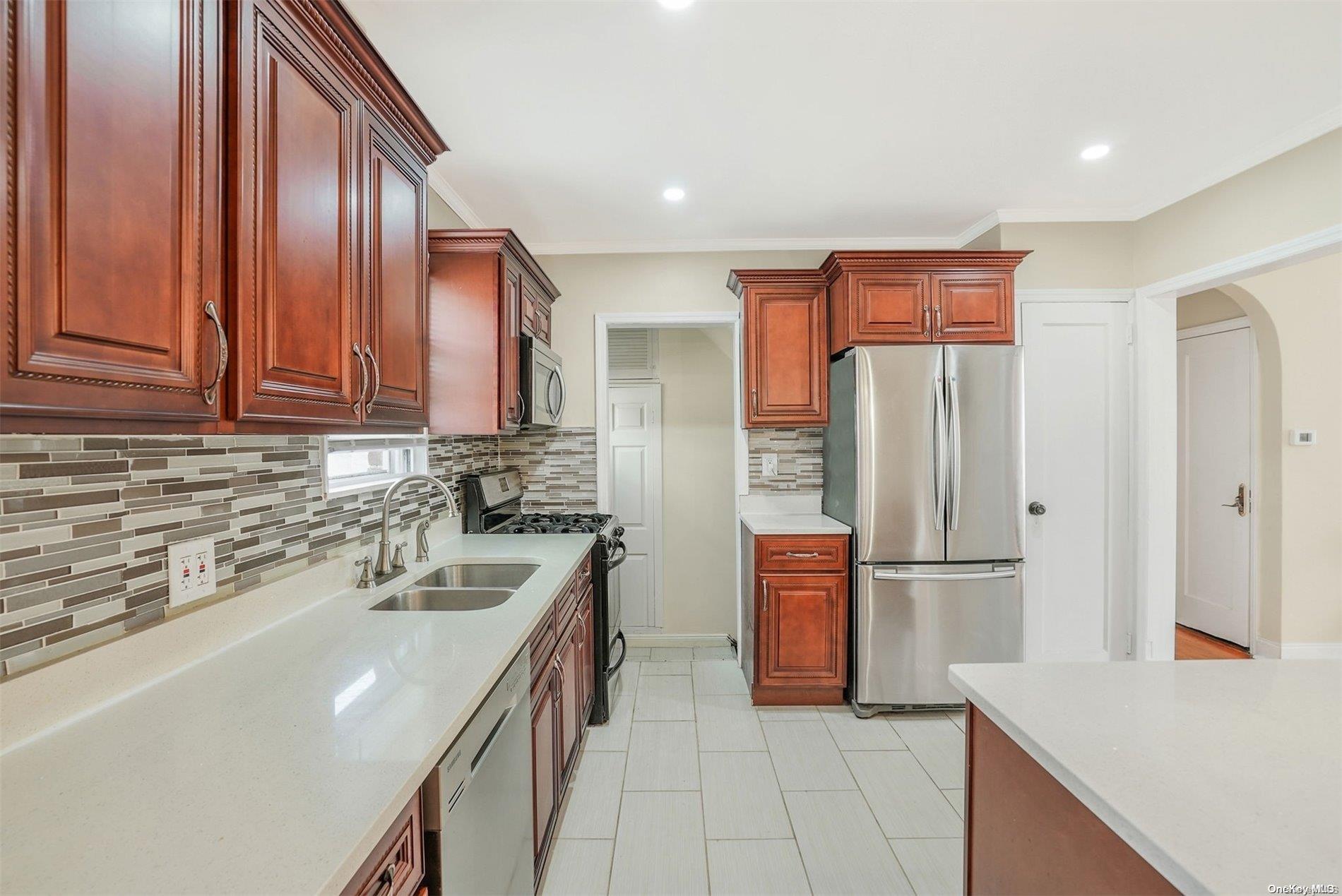 36 Greenwood Pl Property Photo 10