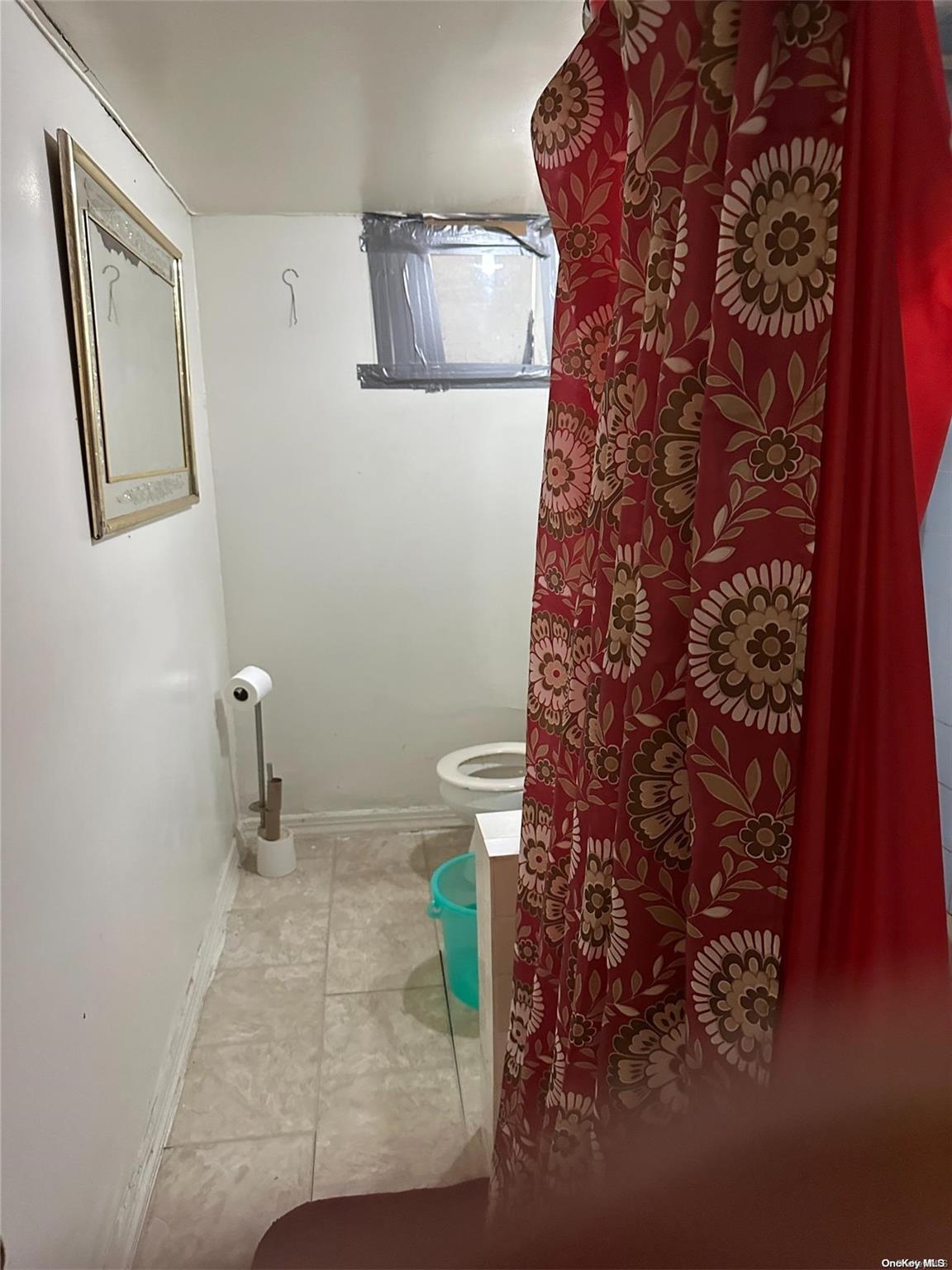 1245 Troy Avenue Property Photo 8