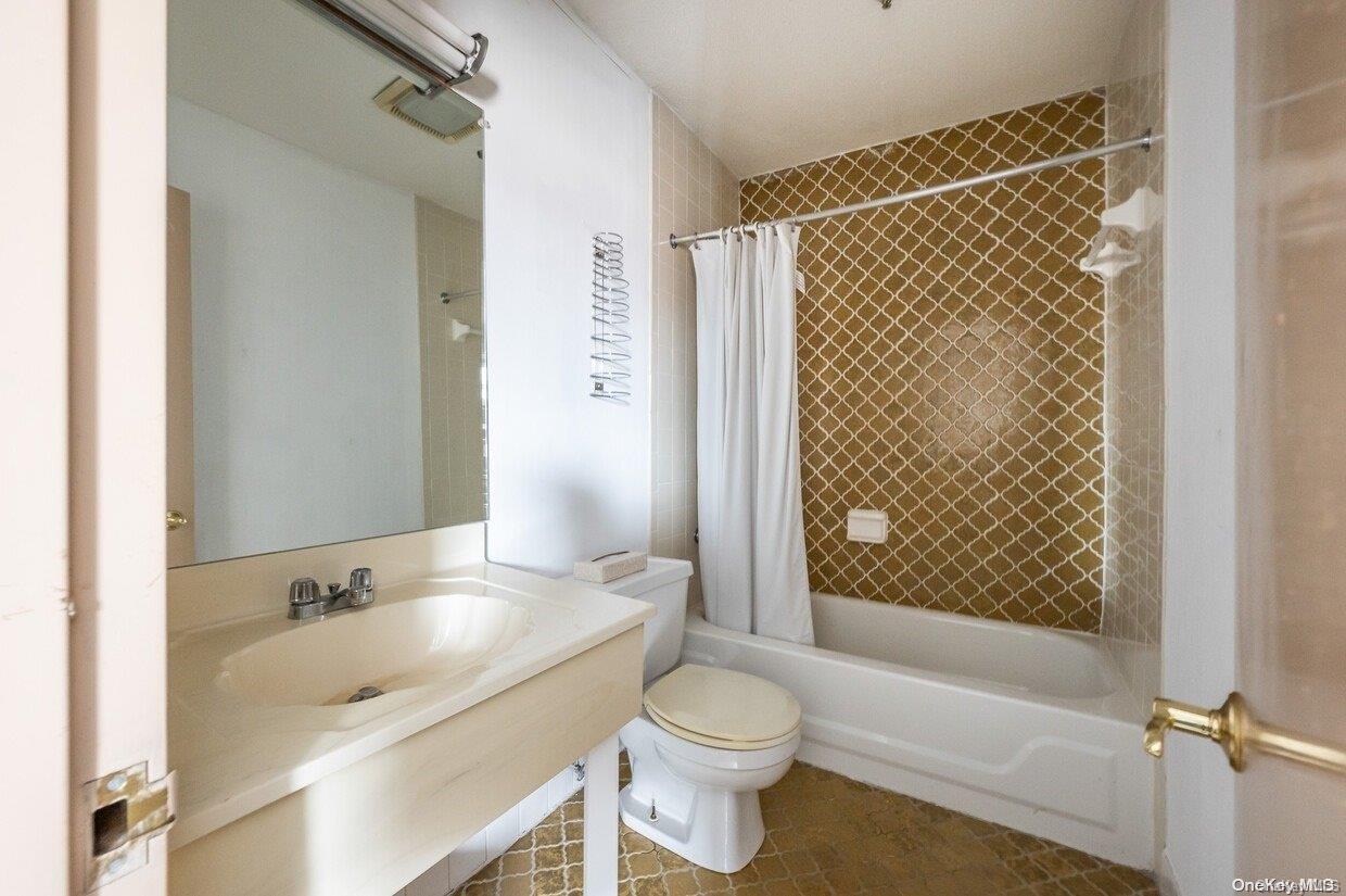 4858 32 Route Property Photo 18
