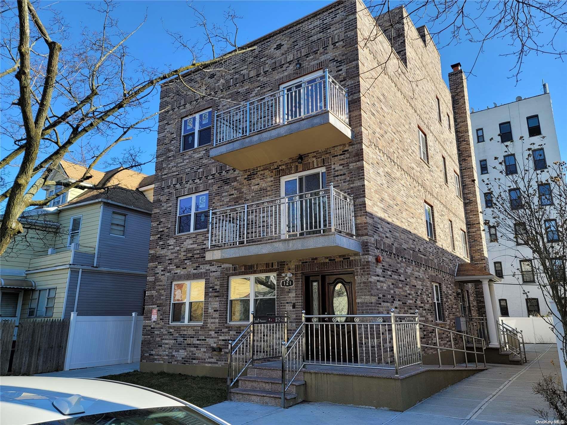 121 Bay 26th Street 2b Property Photo