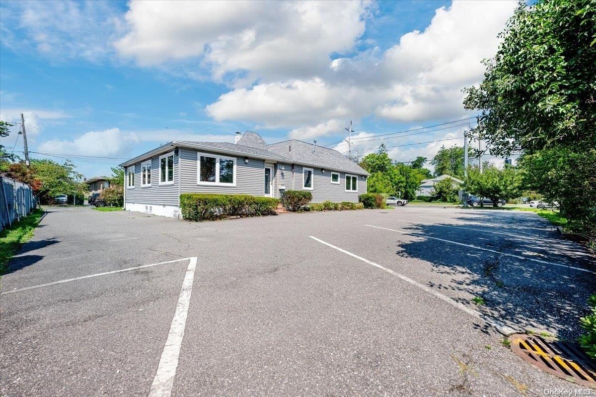 800 Montauk Highway Property Photo 22
