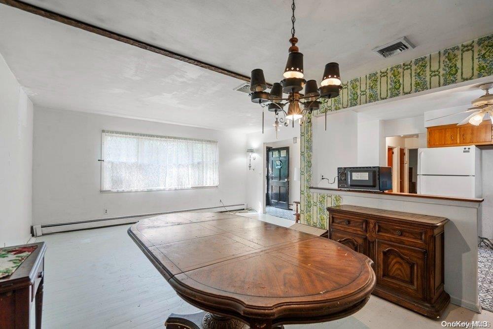 1931 Miller Place Property Photo 6