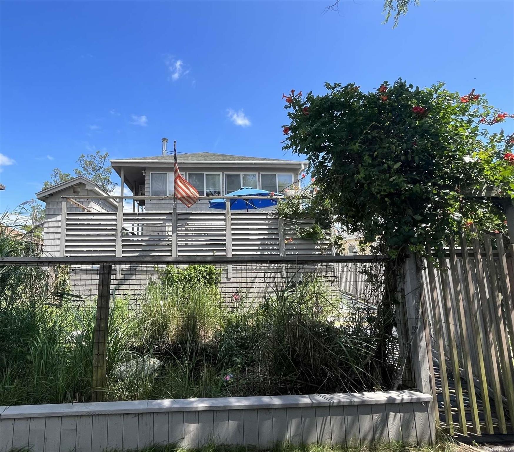 607 Bayberry Walk Property Photo 1