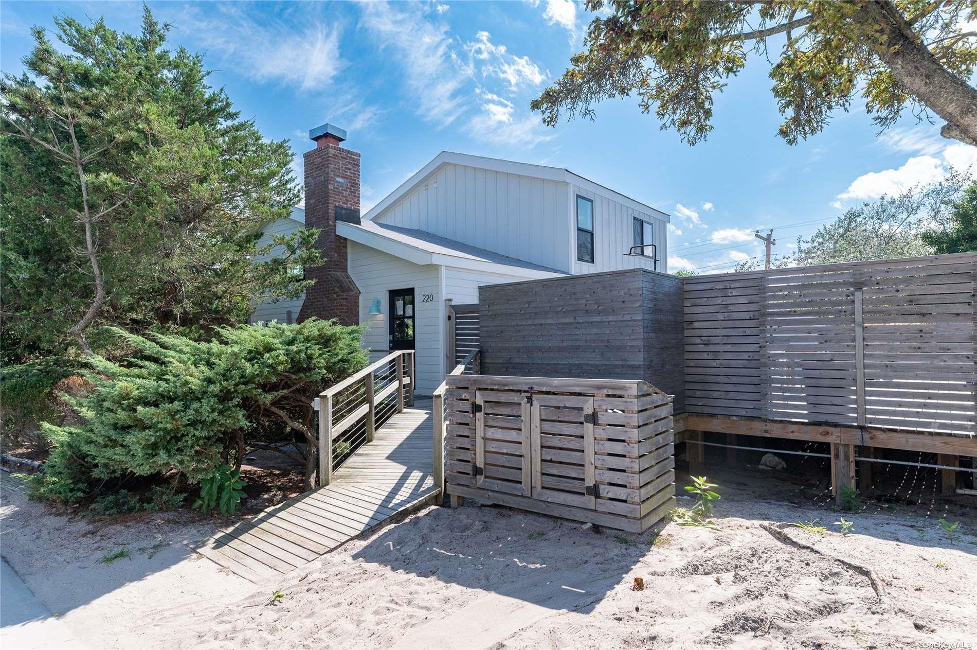 220 Cottage Walk Property Photo 32