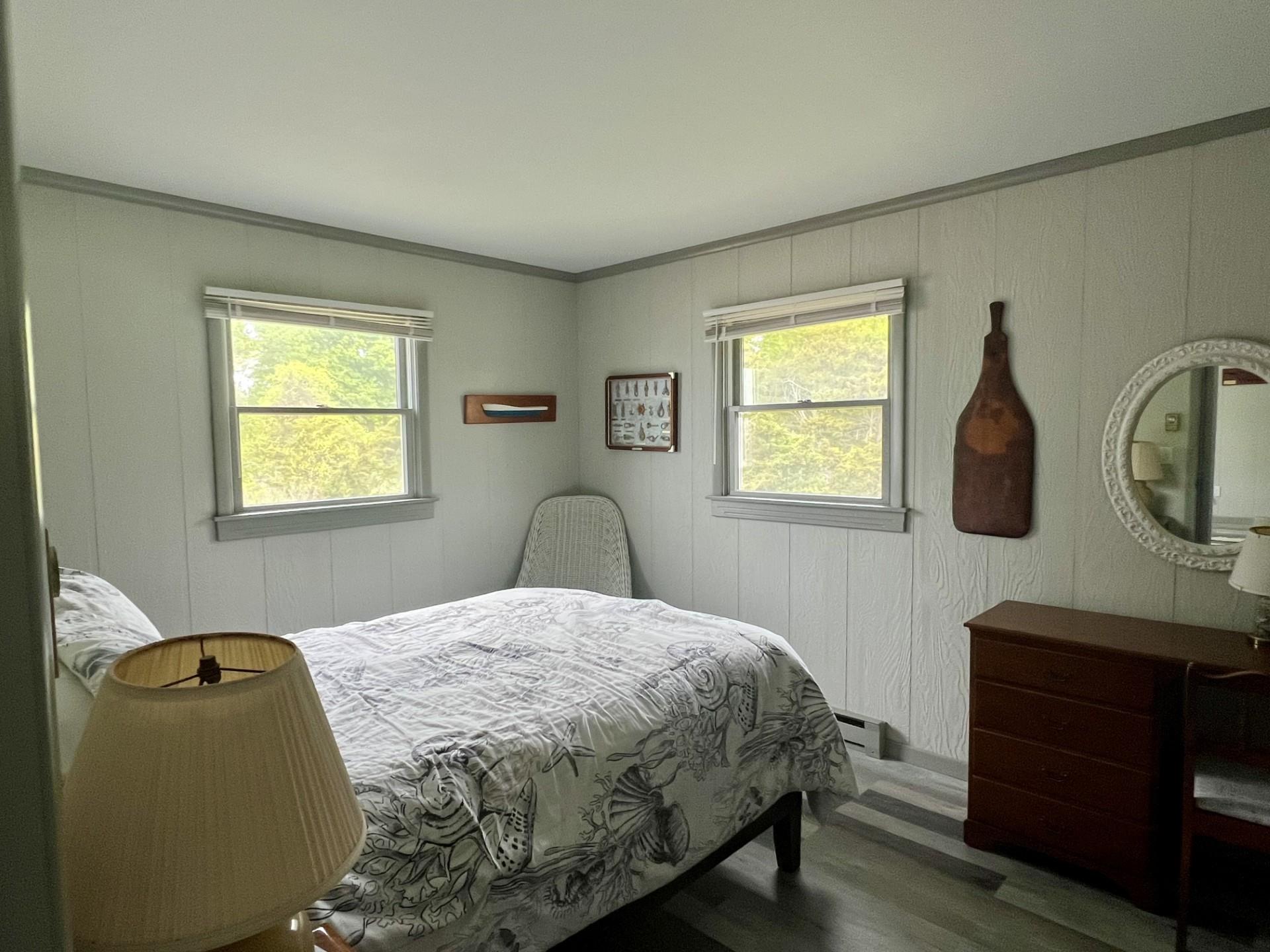 1355 Watersedge Way Property Photo 11