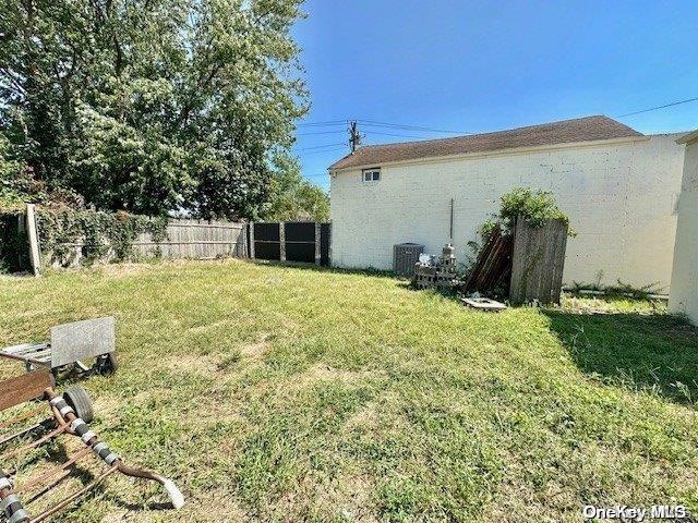 718-724 N Wellwood Avenue Property Photo 19