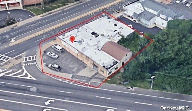 718-724 N Wellwood Avenue Property Photo 30