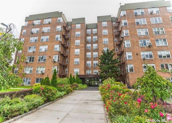 18-70 211 Street 2a Property Photo 1