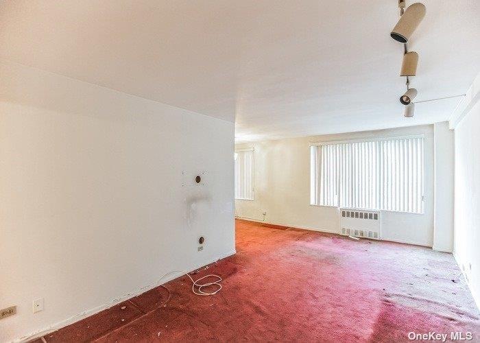18-70 211 Street 2a Property Photo 17