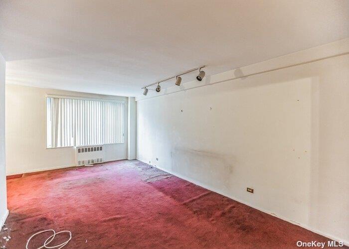 18-70 211 Street 2a Property Photo 18