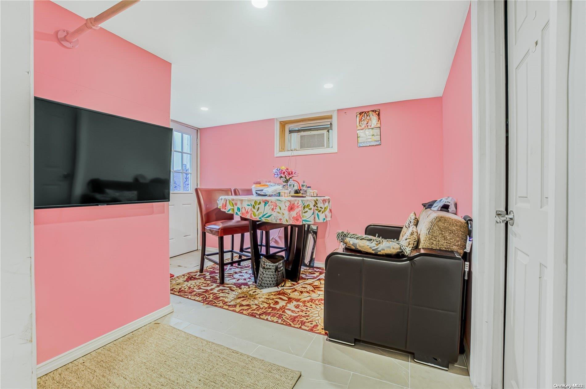 105-35 86th Street Property Photo 24