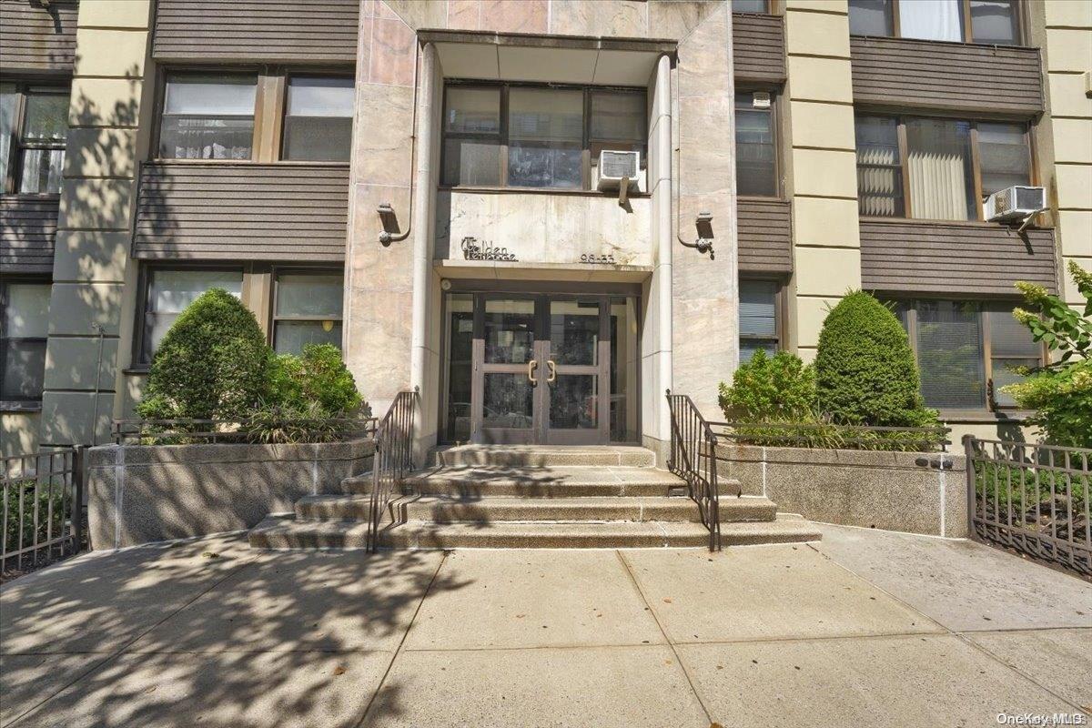 98-33 64th Avenue 4f Property Photo 1