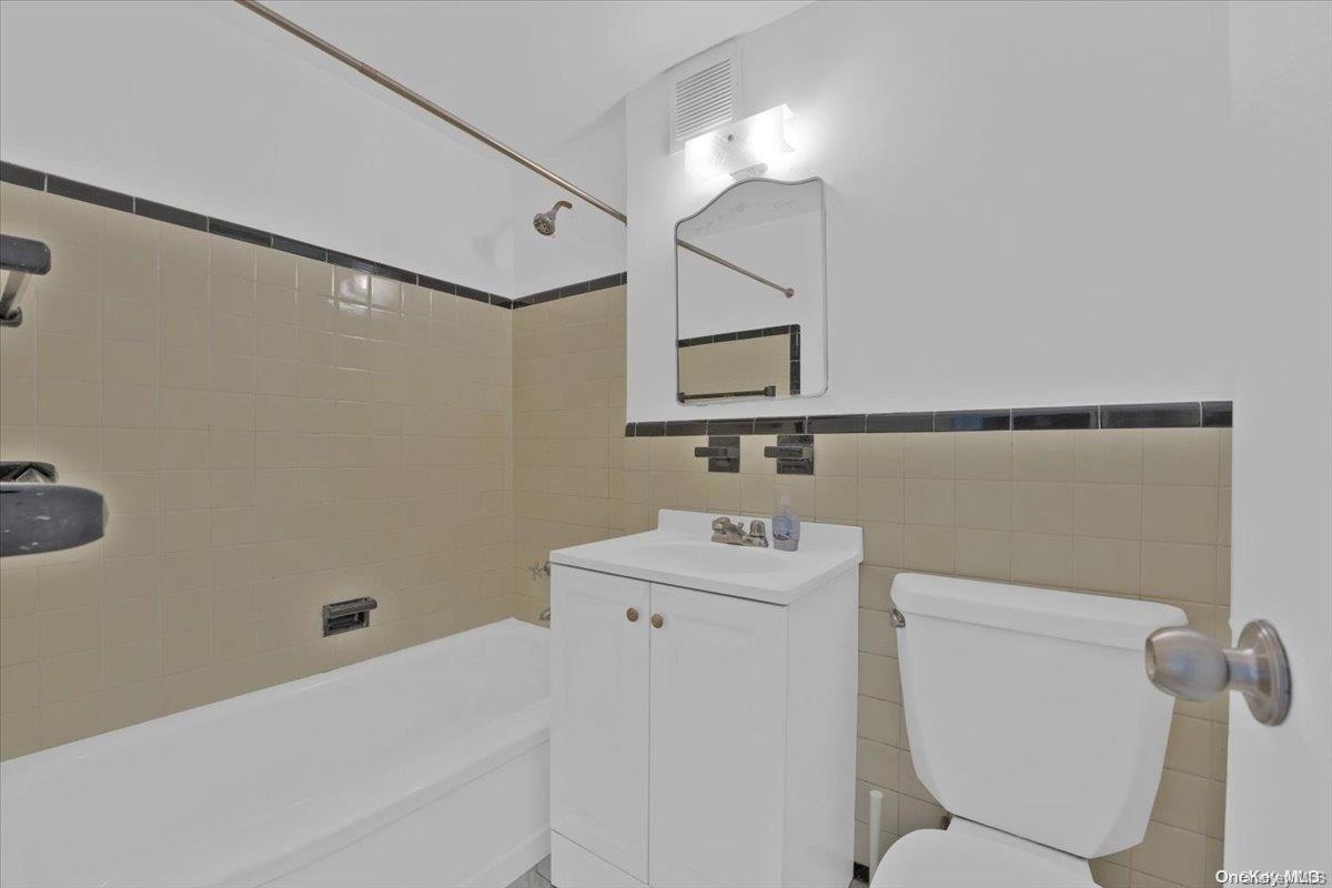 98-33 64th Avenue 4f Property Photo 12
