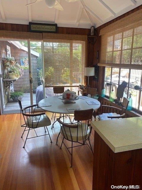 970 Surfview Walk Property Photo 7