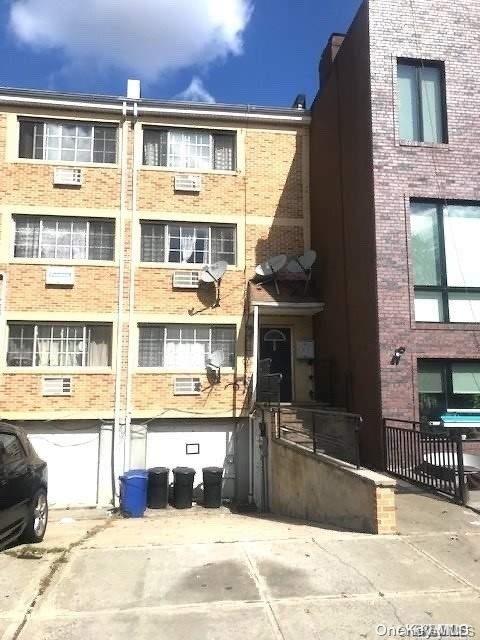 451 Lexington Avenue Property Photo