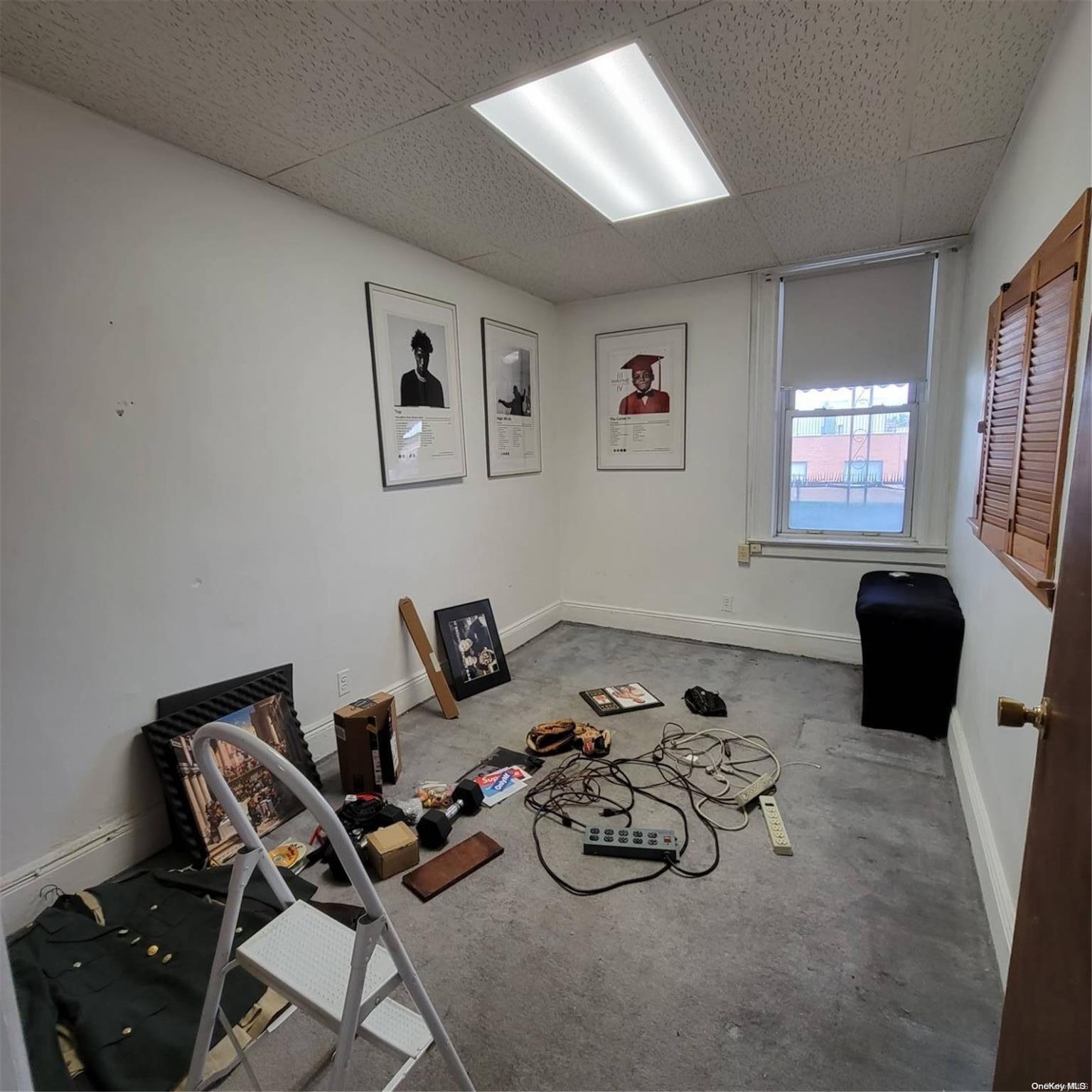 34-33 9 Street Property Photo 30