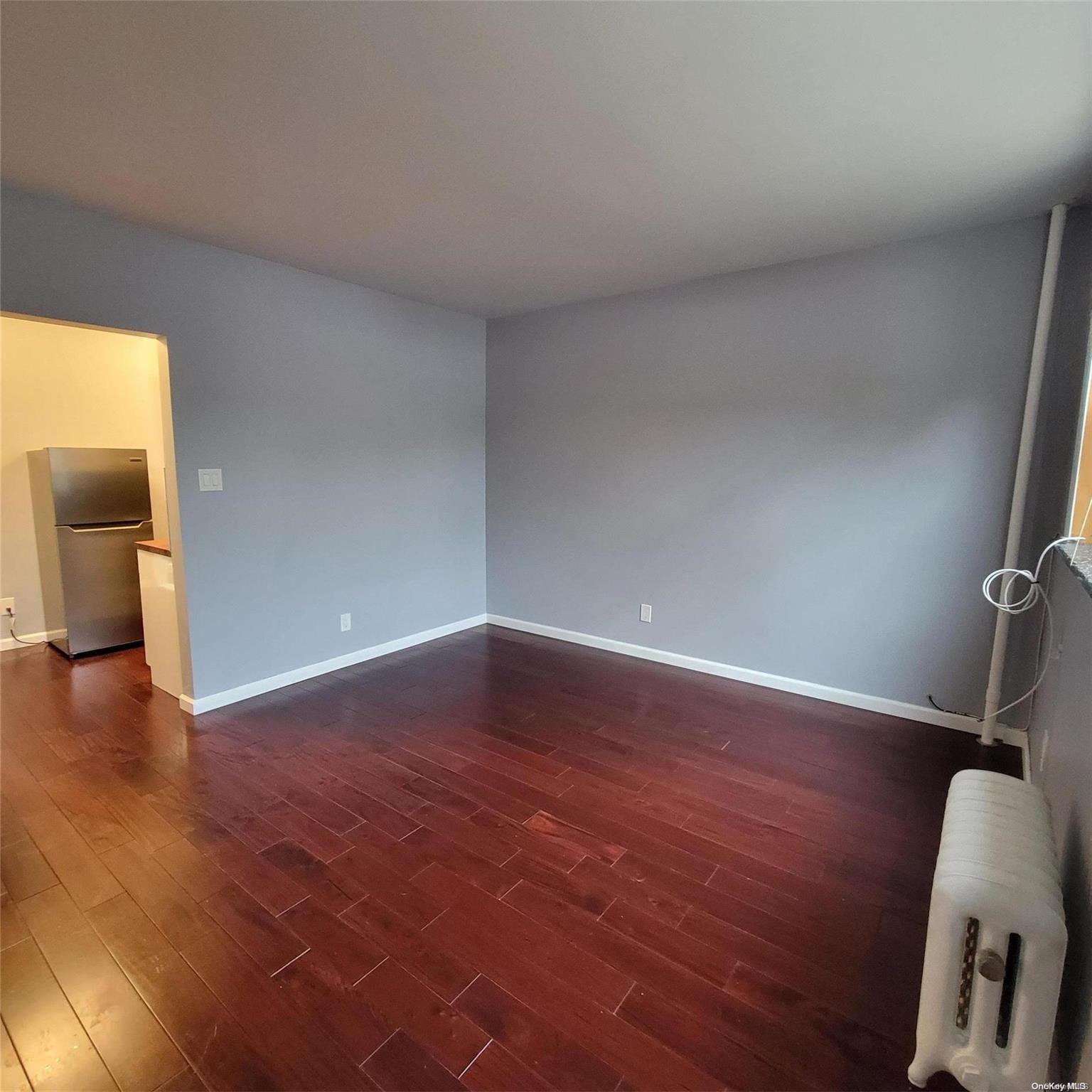 34-33 9 Street Property Photo 33