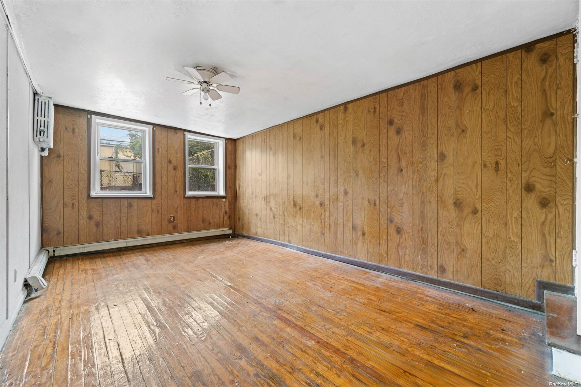 61 E 54th Street Property Photo 10
