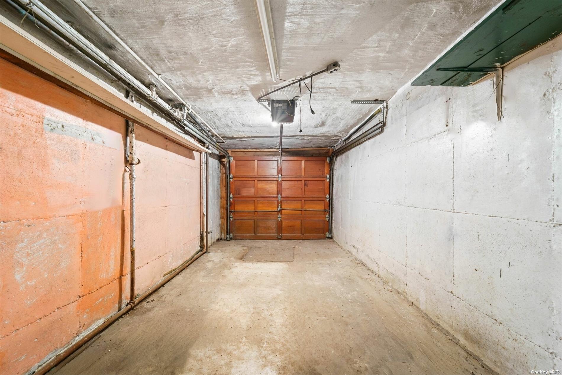 61 E 54th Street Property Photo 12