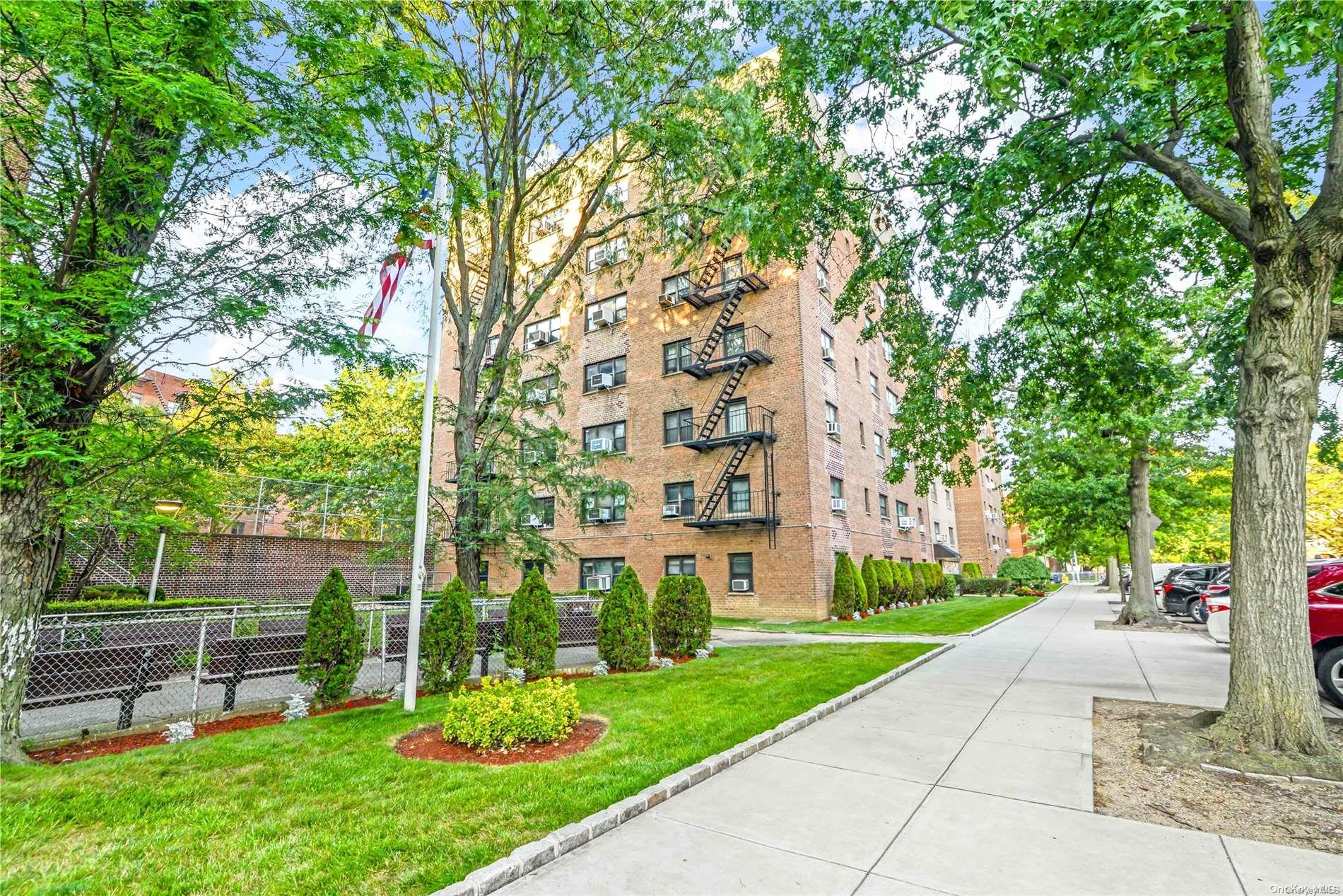 138-25 31 Drive 2e Property Photo 18