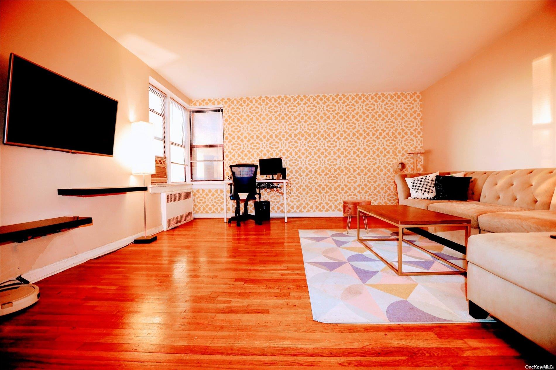 8423 Manton Street 1d Property Photo 6