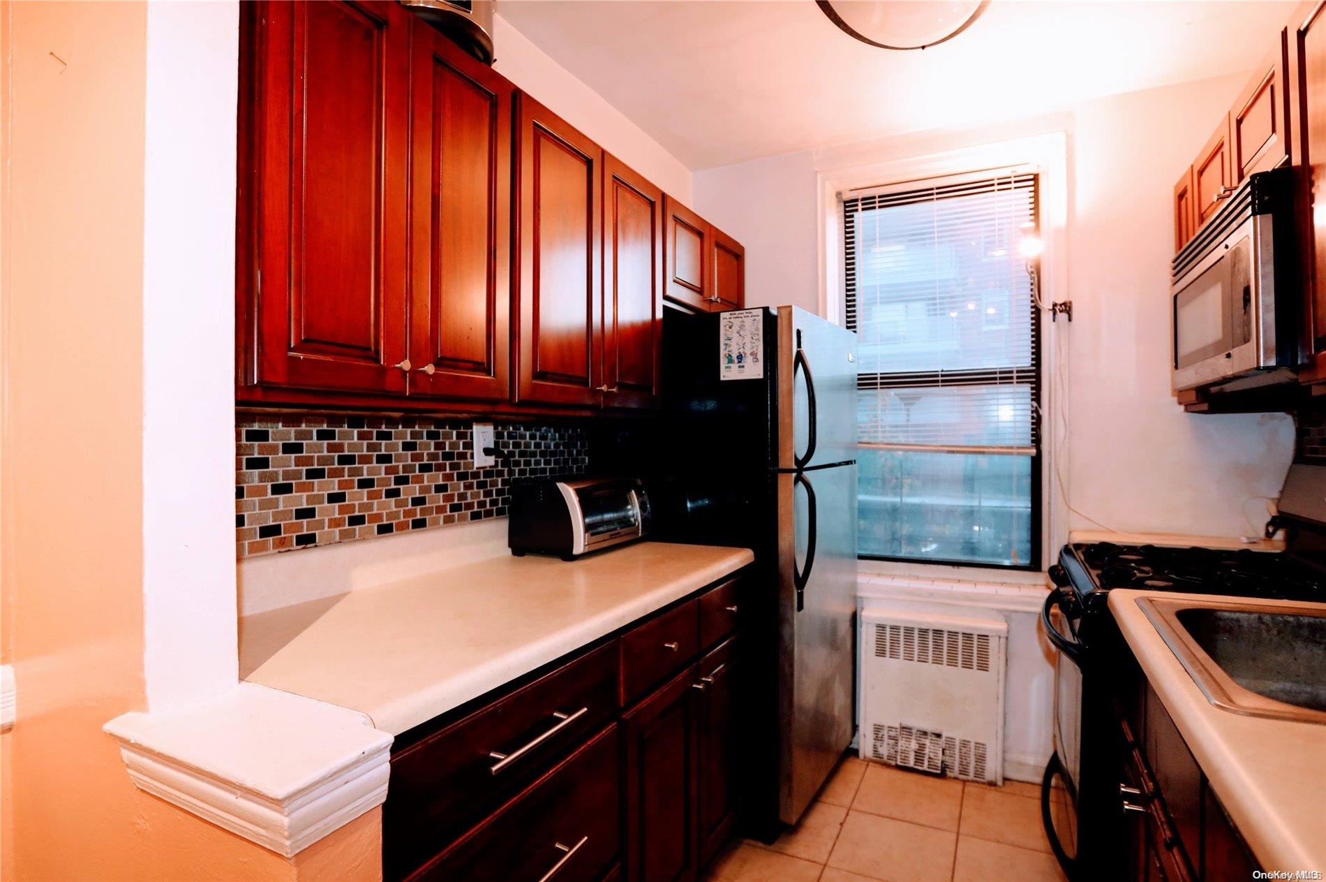 8423 Manton Street 1d Property Photo 16