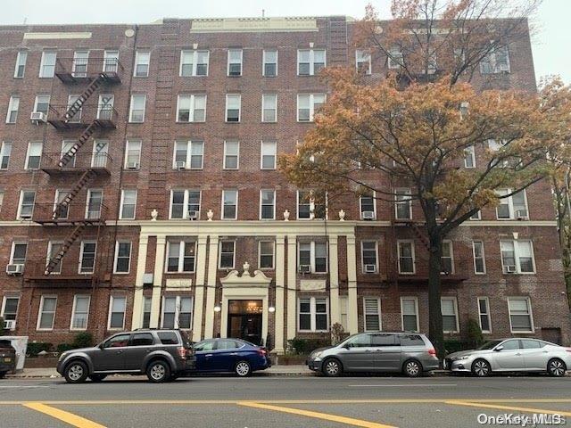 1360 Ocean Avenue 2l Property Photo