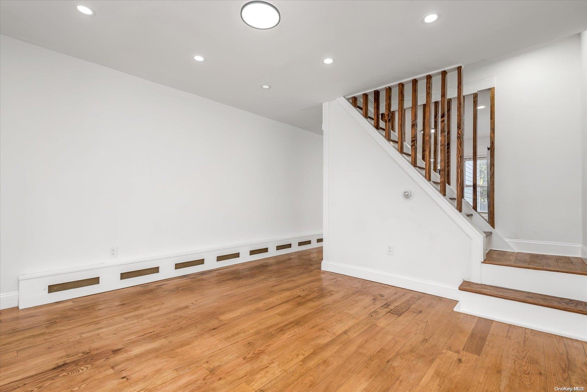 118-36 154th Street Property Photo 5