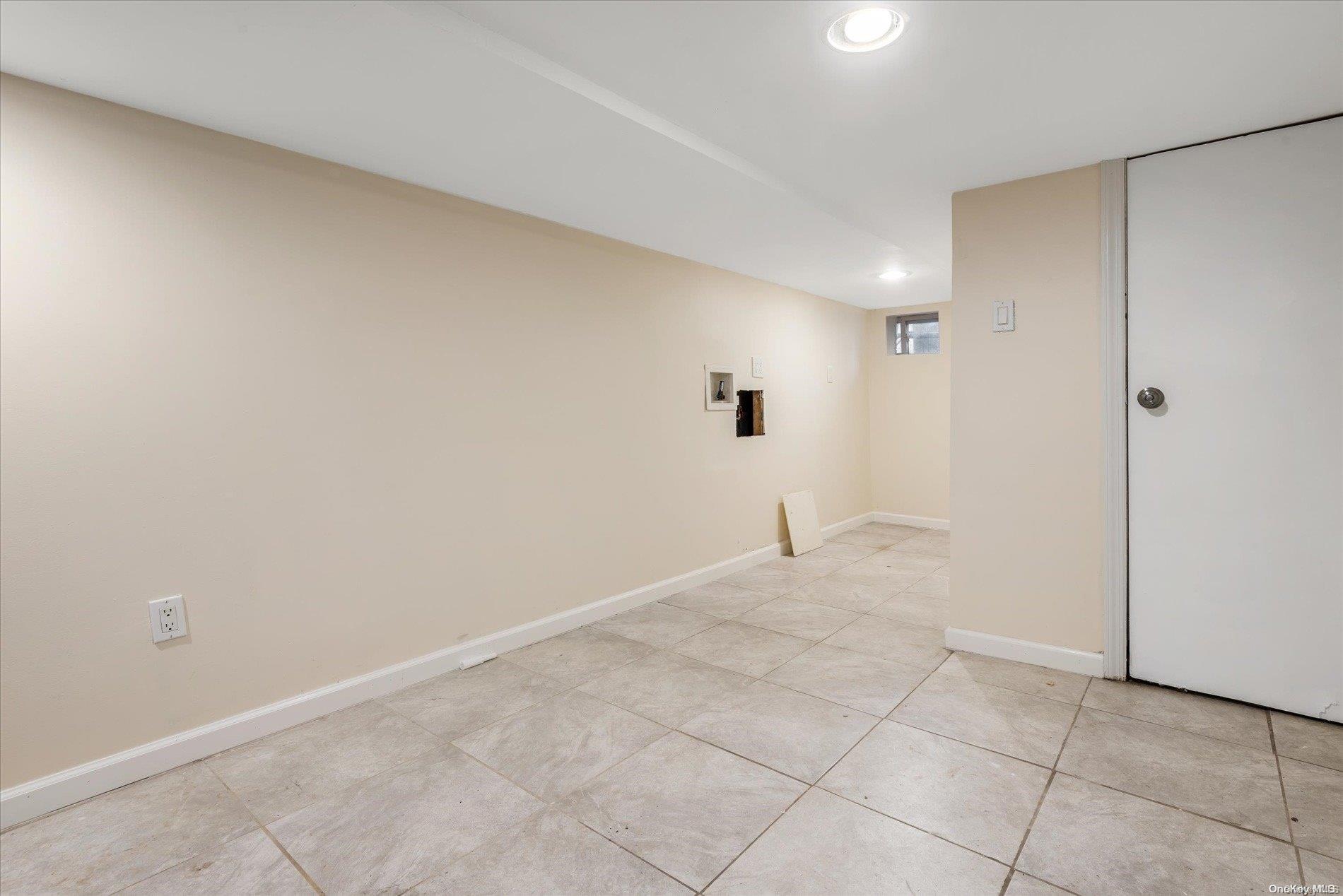 118-36 154th Street Property Photo 18