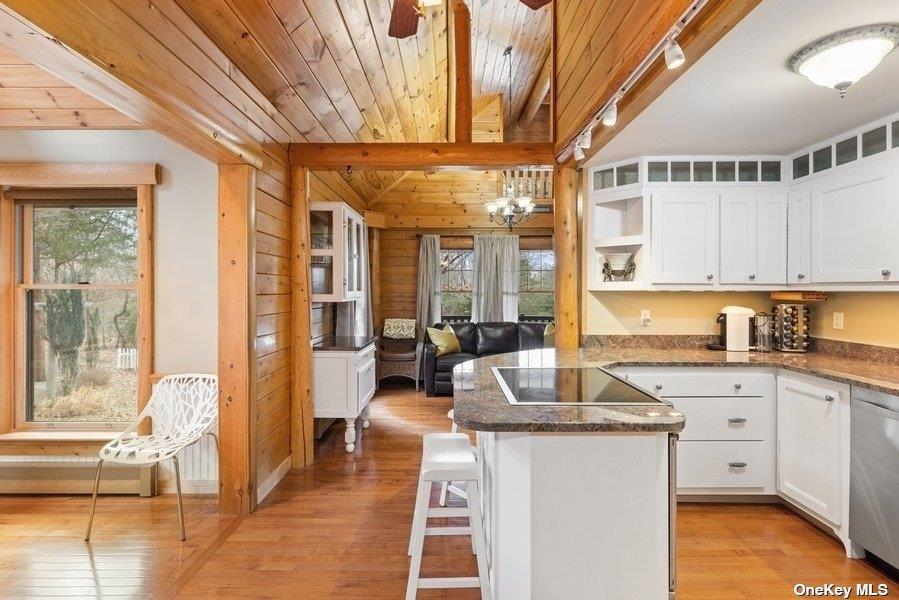 380 Private Road Property Photo 5