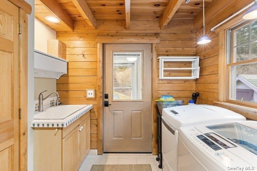 380 Private Road Property Photo 24