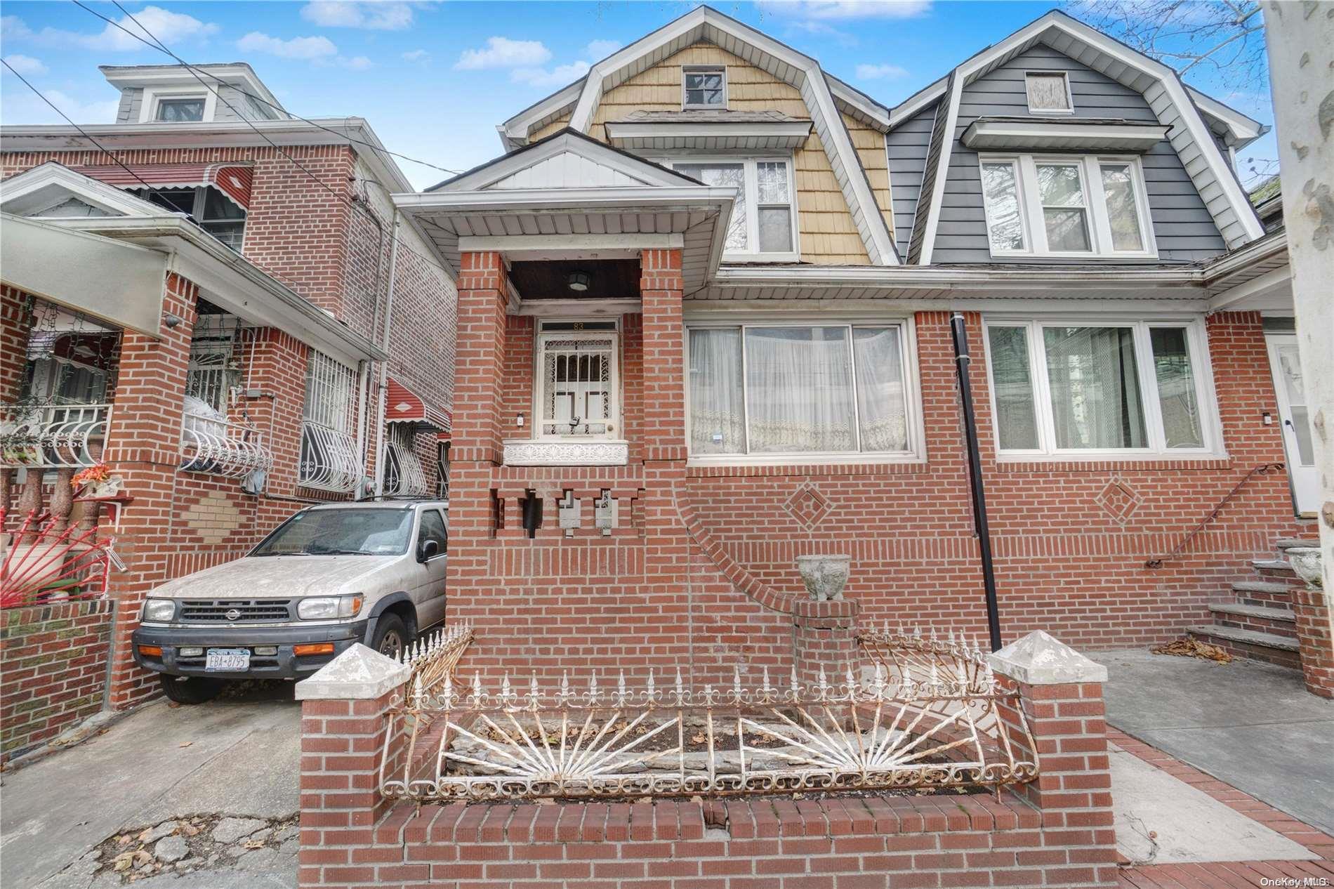 83 E 37th Street Property Photo